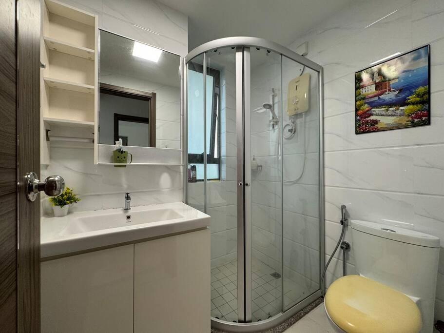 Oceanview Oasis 6 - 10pax 3r2b C0905 King's Apartment